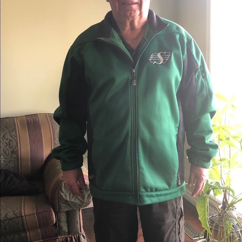 Saskatchewan Roughriders 2XL Cool weather Green & Black Fleece Lined Jacket #952